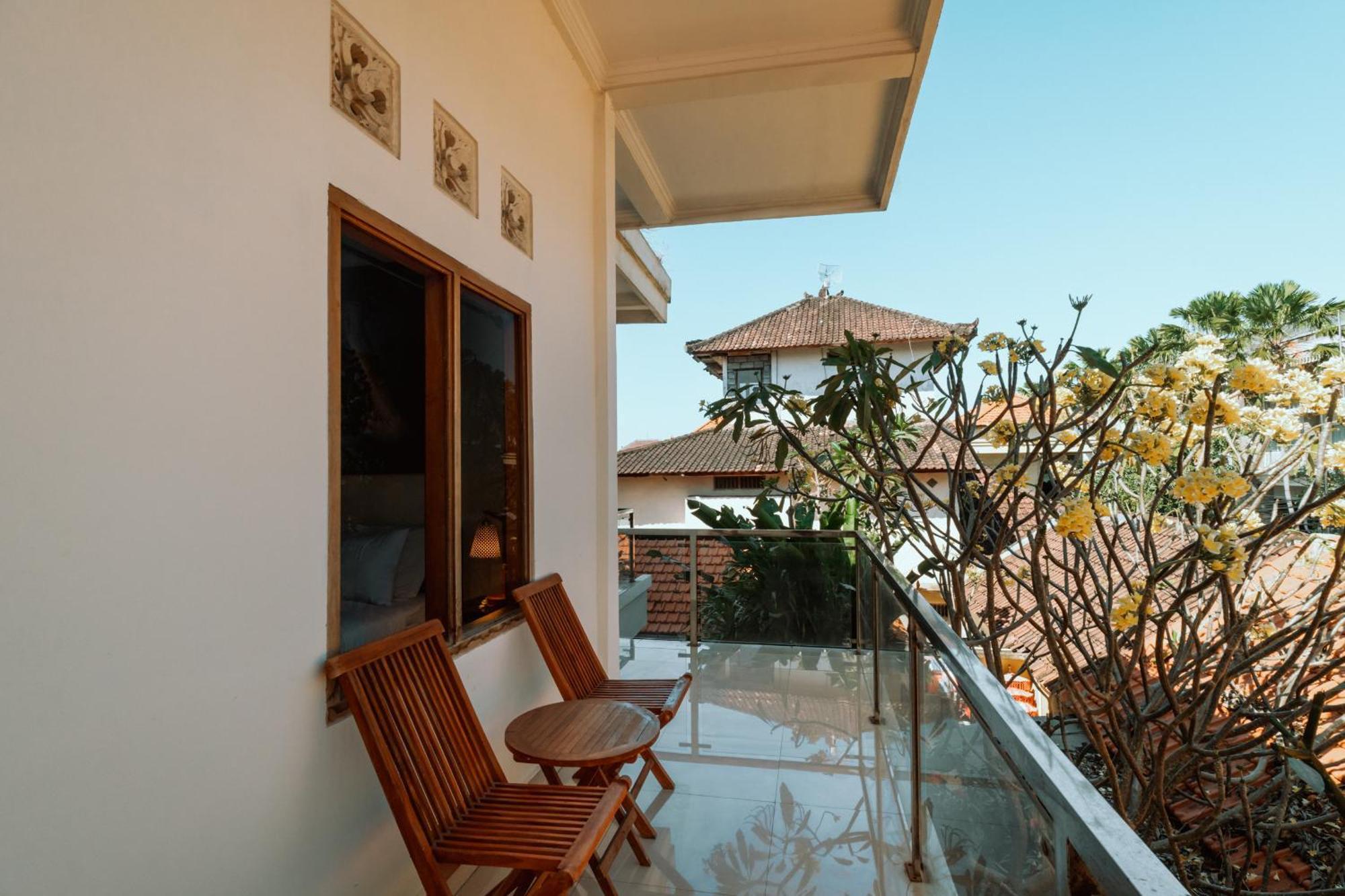 Umah Kita Lägenhet Seminyak Exteriör bild