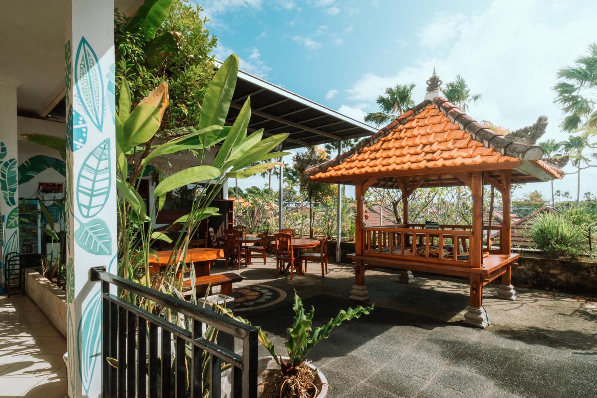 Umah Kita Lägenhet Seminyak Exteriör bild