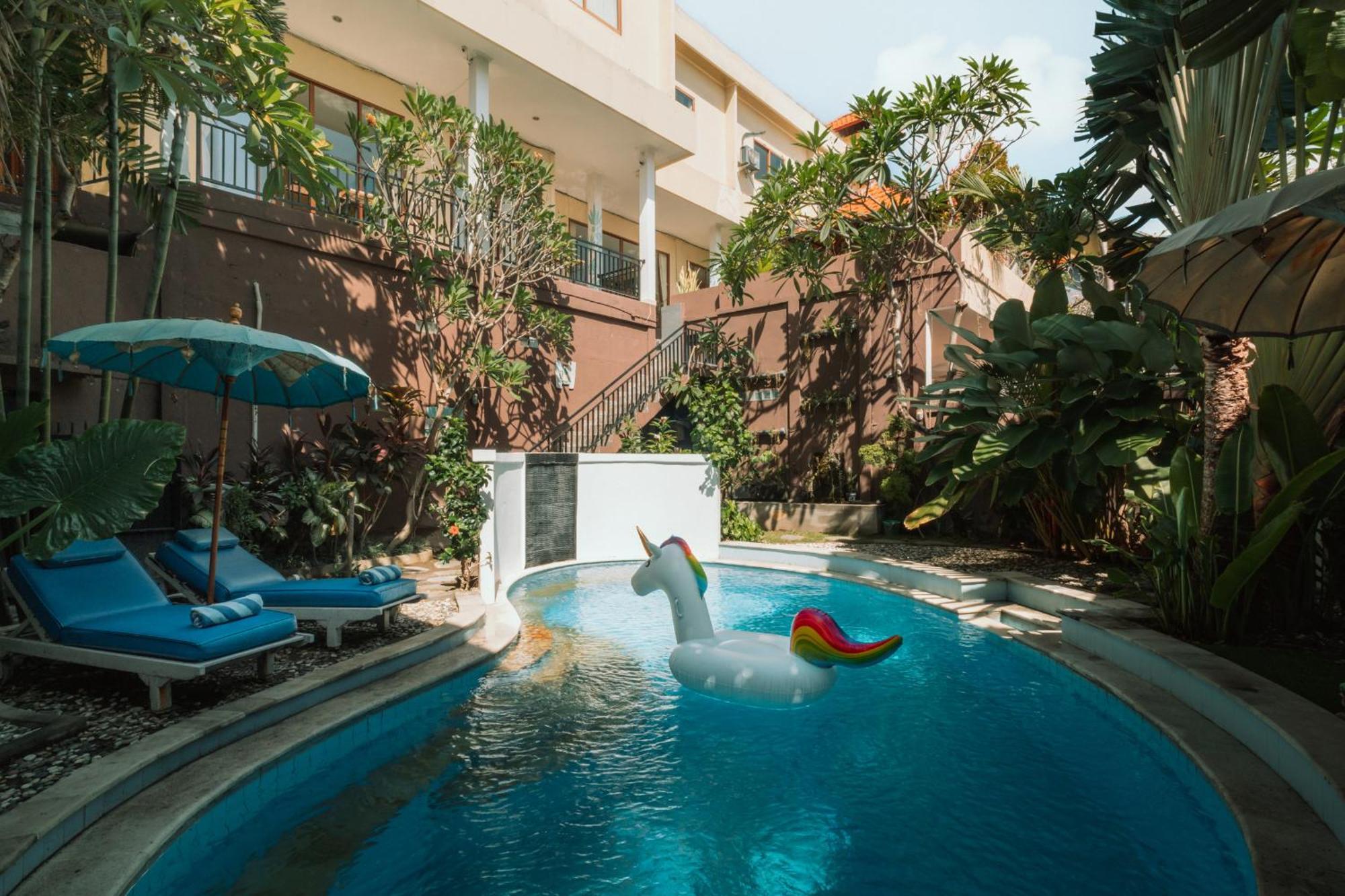 Umah Kita Lägenhet Seminyak Exteriör bild