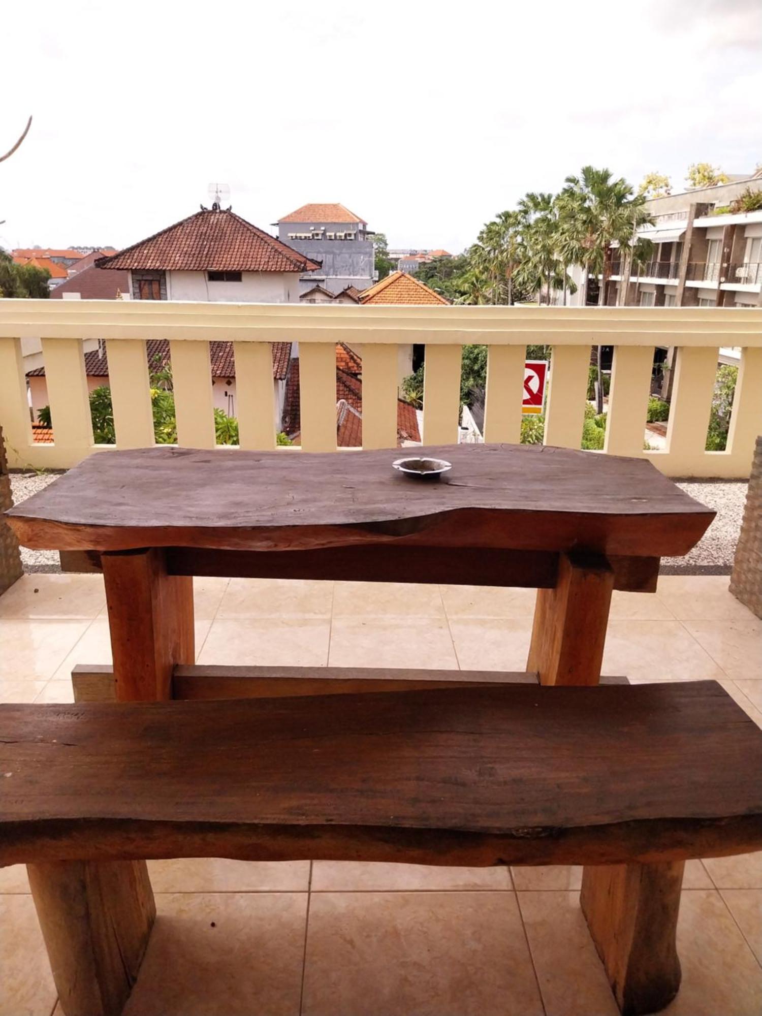 Umah Kita Lägenhet Seminyak Exteriör bild